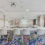 Mercure Paris Airport 4*