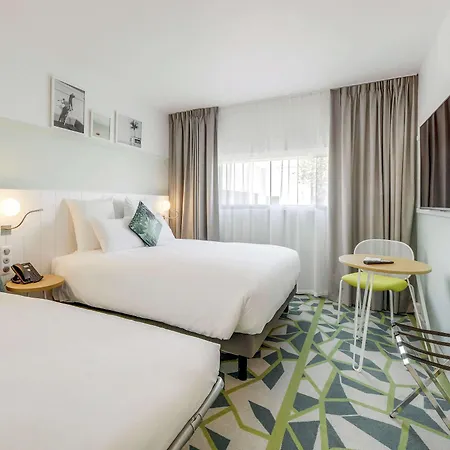Otel Mercure Paris Airport 4*