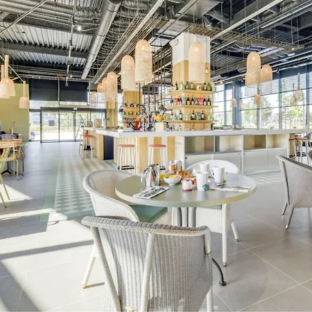 Mercure Paris Airport 4* Orly