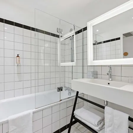 Ξενοδοχείο Mercure Paris Airport 4*
