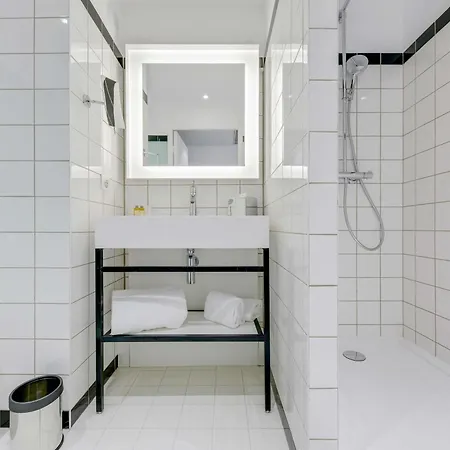 Mercure Paris Airport 4*