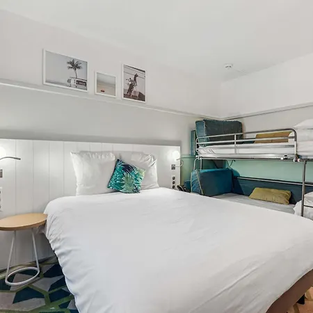 Mercure Paris Airport 4*