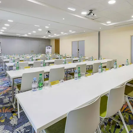 Hotel Mercure Paris Airport 4*