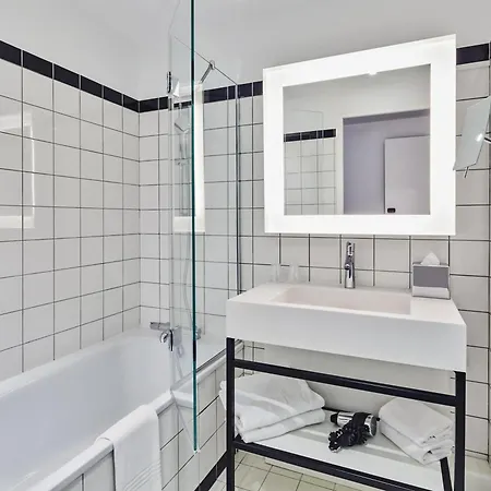 Hotel Mercure Paris Airport Orly