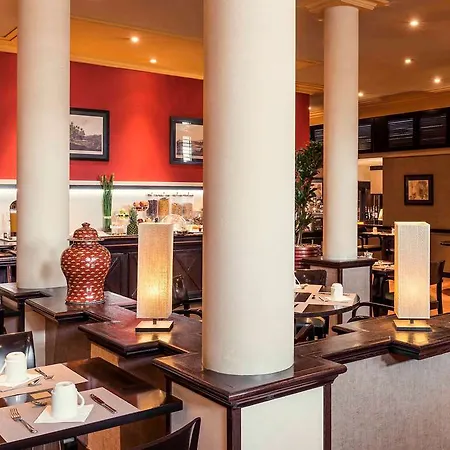 Hotel Mercure Paris Airport 4*