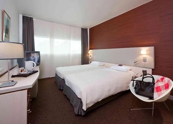 מלון Mercure Paris Airport אורלי