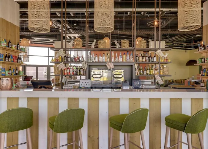 Mercure Paris Airport מלון אורלי