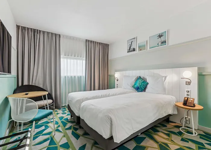 Mercure Paris Airport מלון 4*