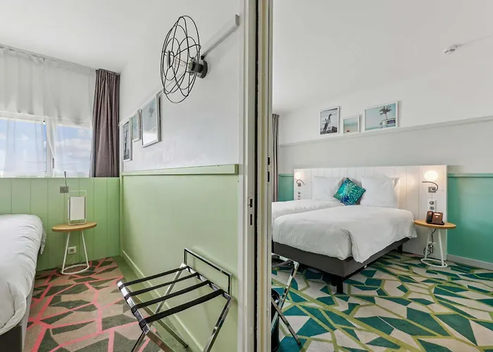 מלון Mercure Paris Airport 4*