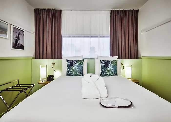 Mercure Paris Airport מלון 4*