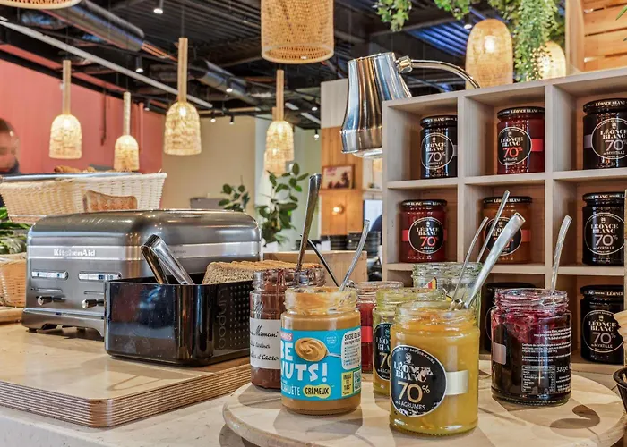 Mercure Paris Airport 4*