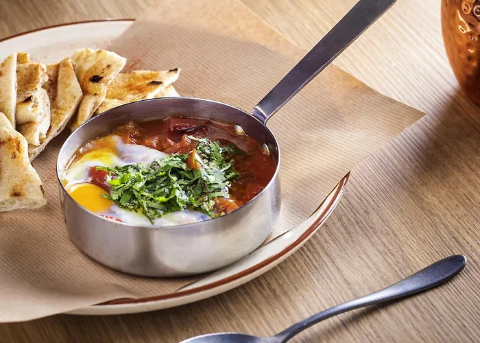 Mercure Paris Airport מלון