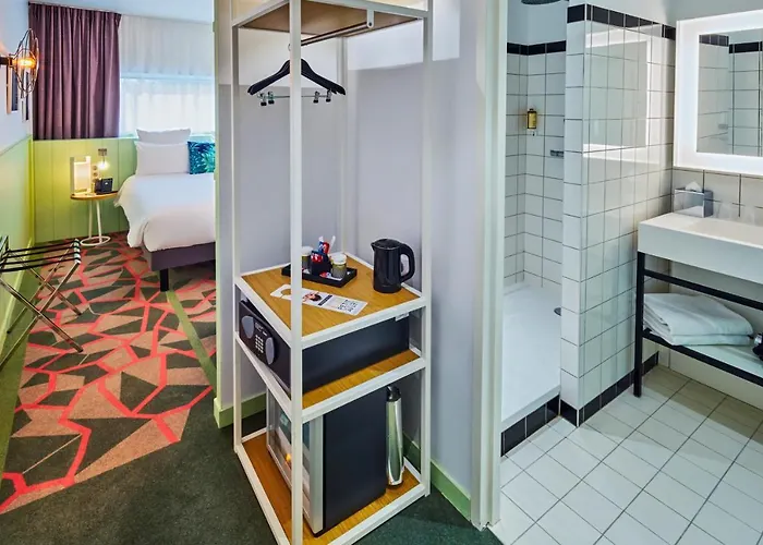 Mercure Paris Airport מלון 4*