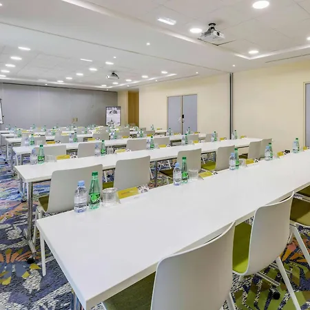 Hotel Mercure Paris Airport 4*